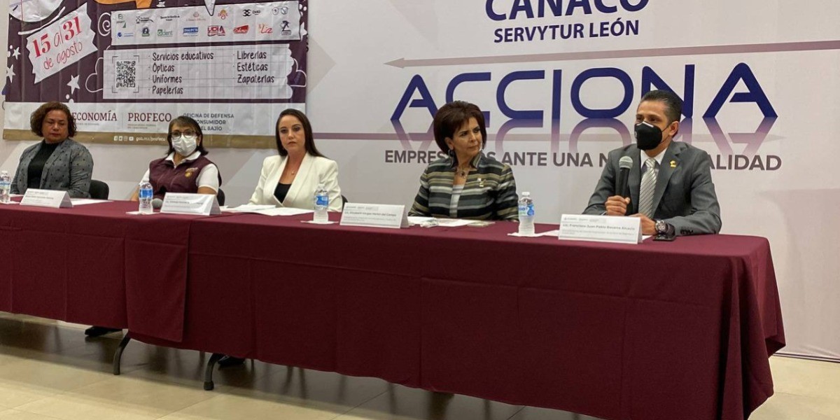 Inauguran Feria del Regreso a Clases 2022