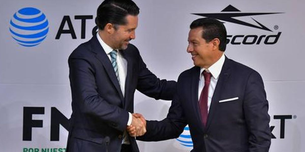 Armando Archundia había renunciado, pero De Luisa se lo negó
