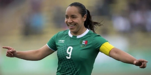 Charlyn Corral regresará a la Selección