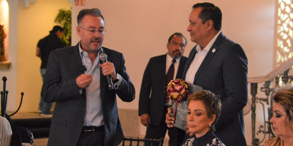 “¡Si manejas, no te empedes!“