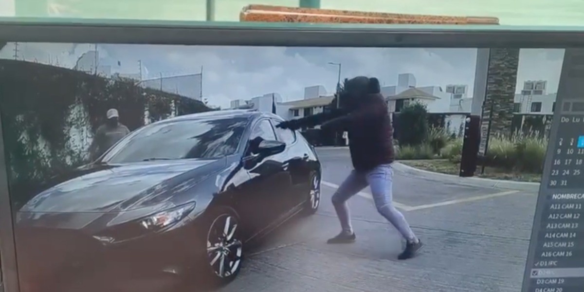 Asaltan a mano armada a tripulantes de auto en Cumbres de la Pradera