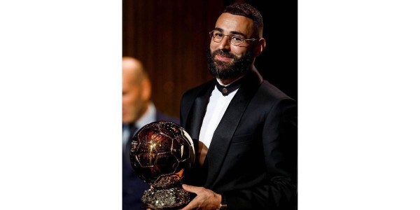 Karim Benzema gana su primer Balón de Oro