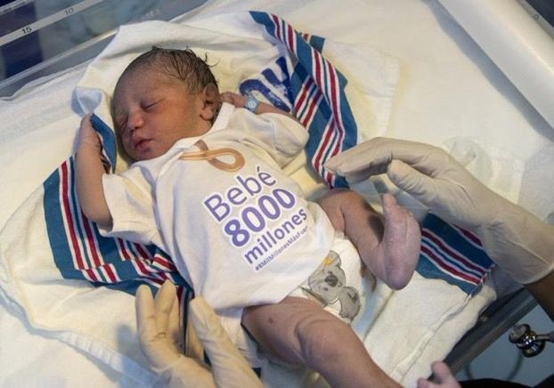 Damián: el bebe 8,000 millones