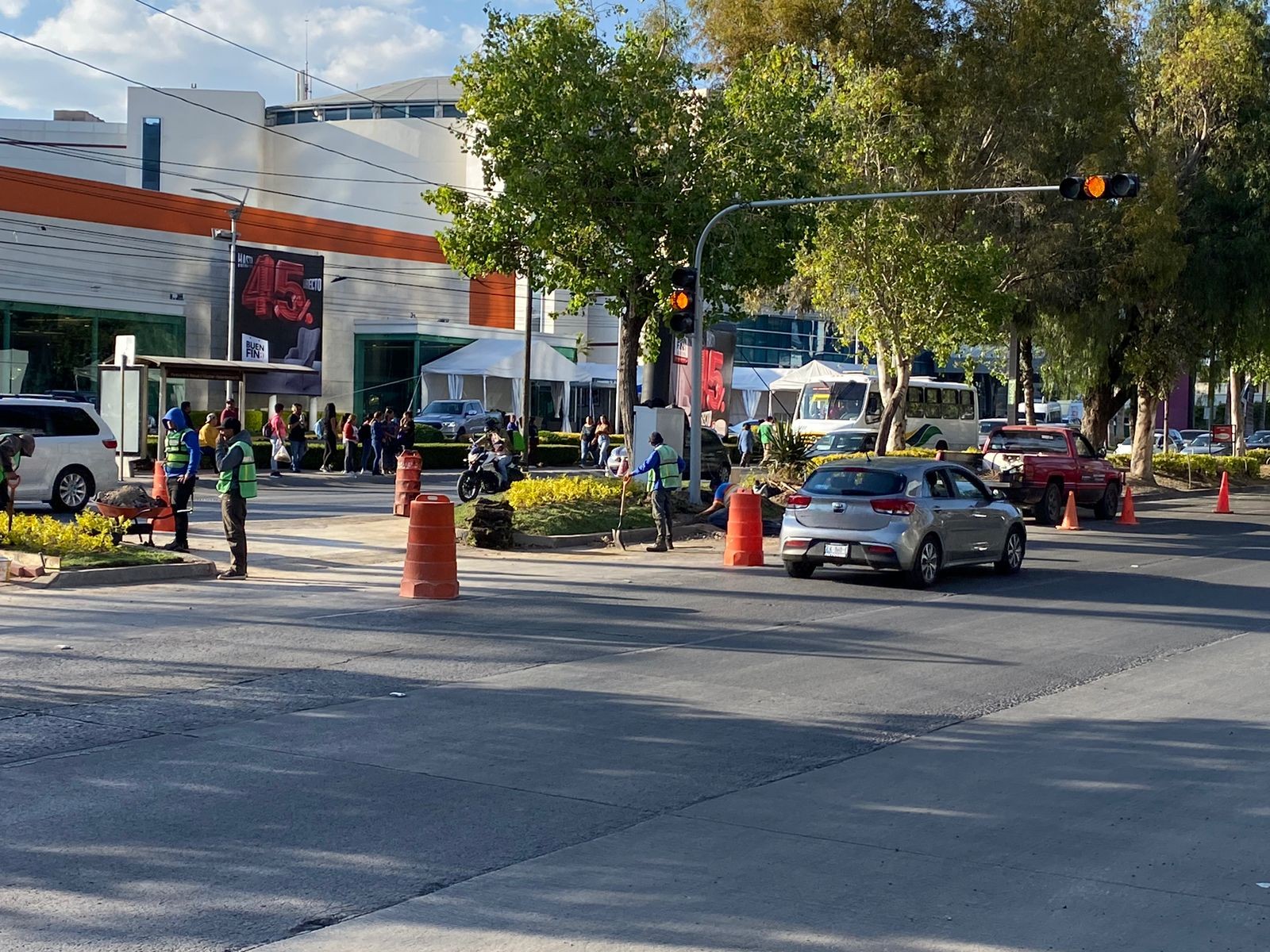 Habilitan retorno y cruce peatonal sobre blvd Clouthier