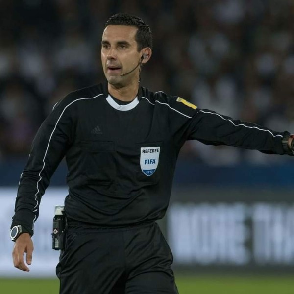 César Ramos Palazuelos podría pitar la final del Mundial
