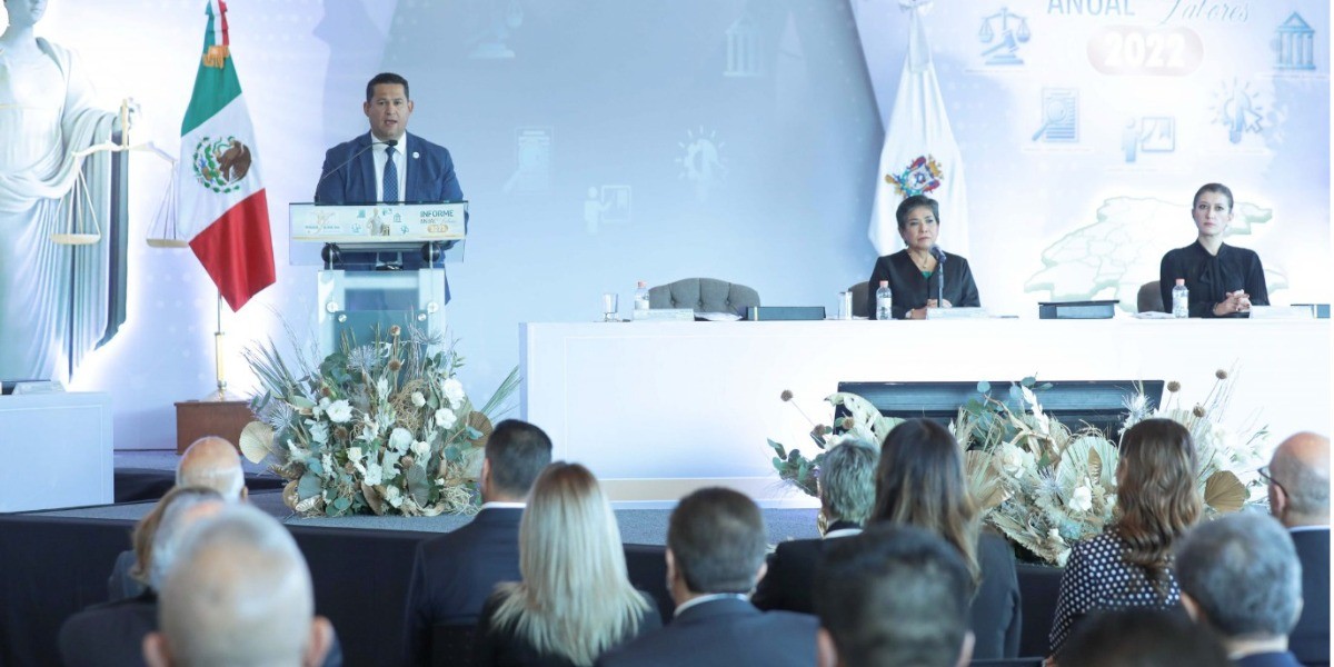 Rinde Rosa Medina informe Anual de Labores 2022