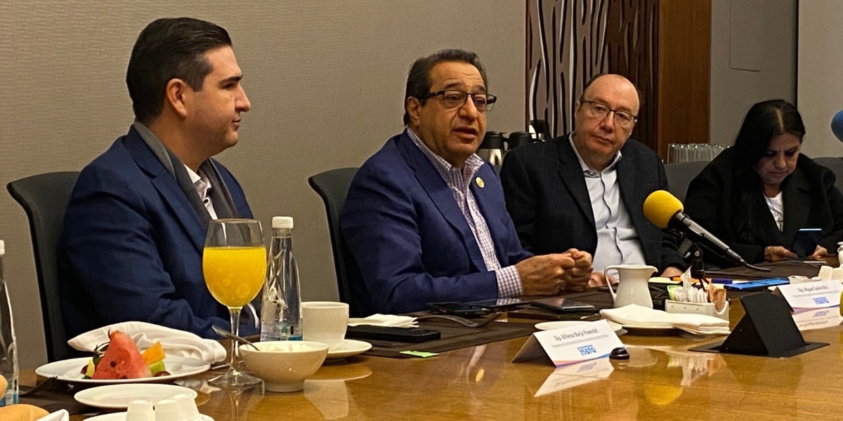 Destinarán 50 millones de pesos para llevar agua a no regularizados