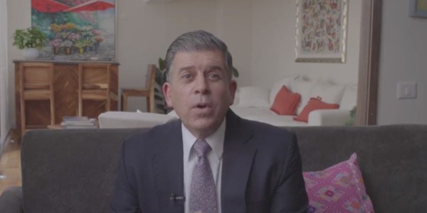 Asegura Sheffield que no hay impedimento legal para ser candidato a la gubernatura