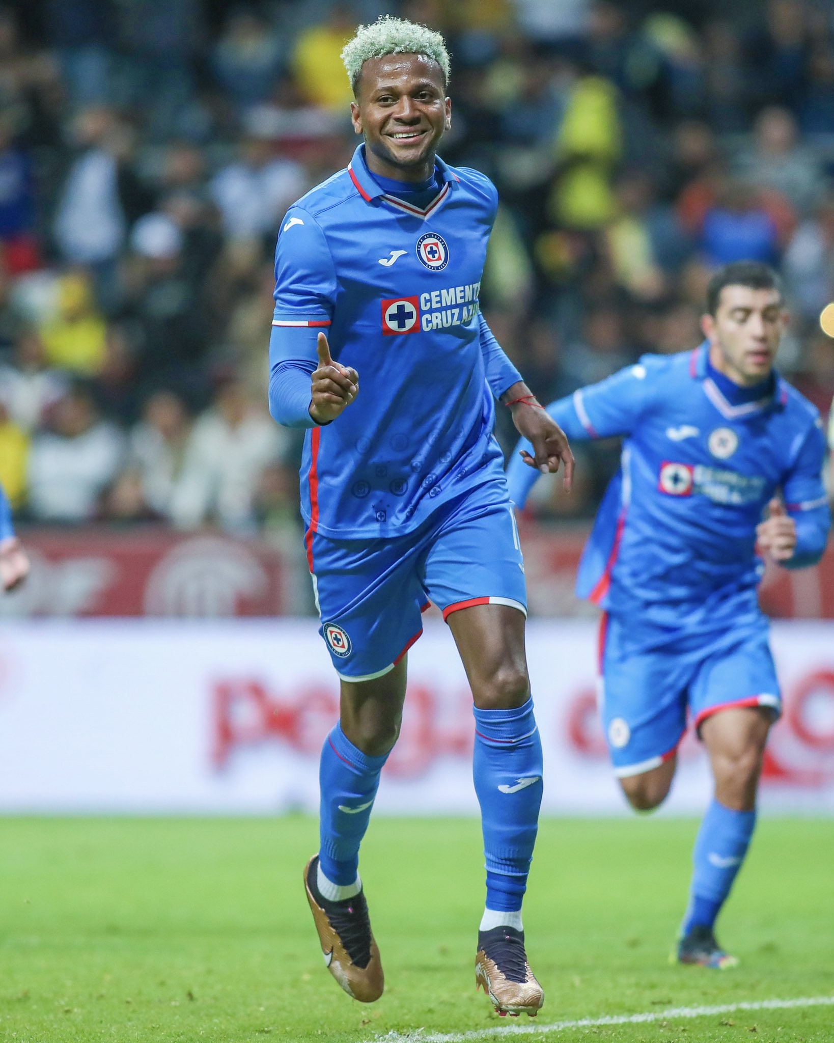 Cruz Azul vence al América y está en la final de la Copa por México