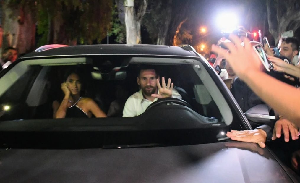 Messi festeja los XV años de su sobrina