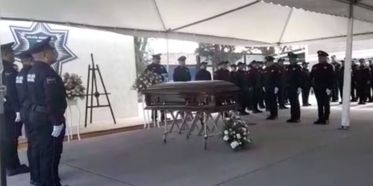 Rinden honores a policía femenil asesinada en San Francisco del Rincón
