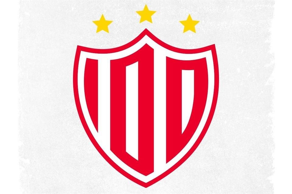 Necaxa estrena nuevo escudo