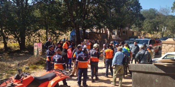 Encuentran sanos y salvos a senderistas en la Sierra de Santa Rosa