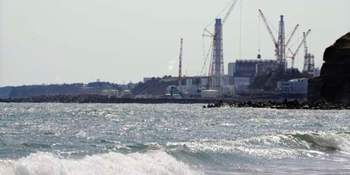 Japón verterá agua contaminada de Fukushima