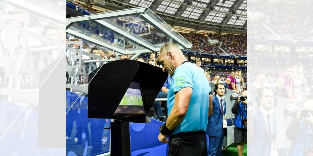A lo NFL: árbitros explicarán decisiones del VAR al público