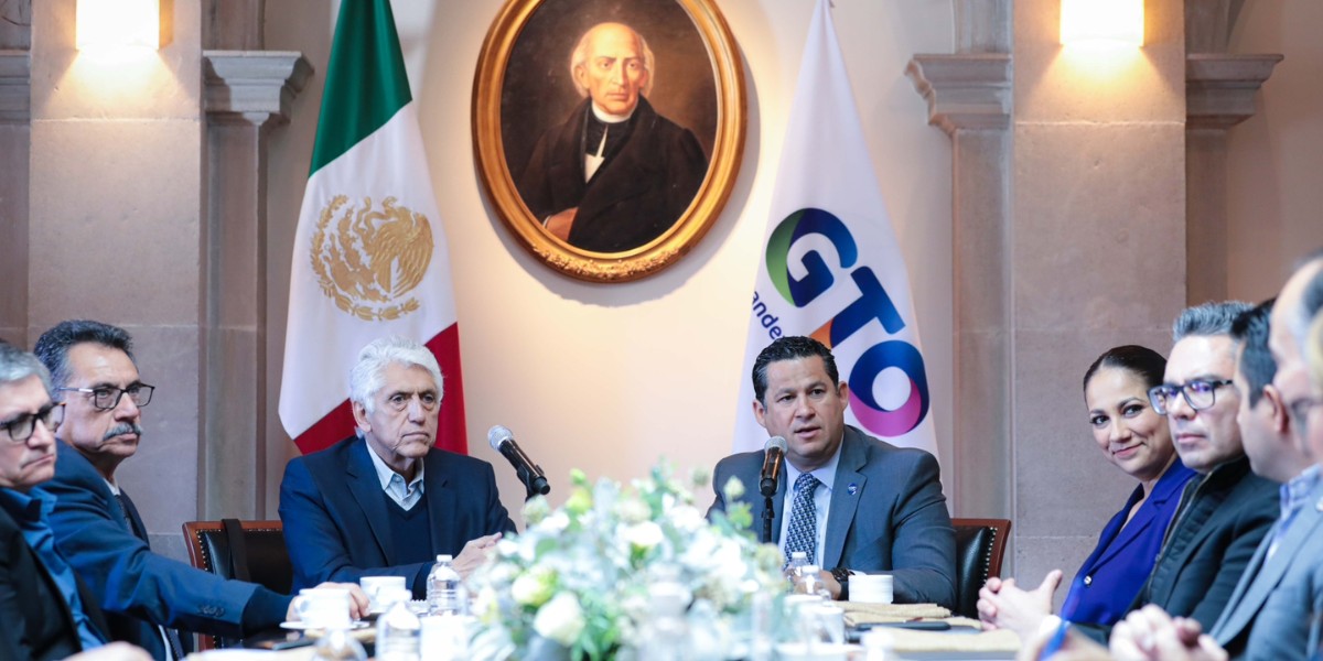 Gobierno de Guanajuato se reúne con la Federación para avanzar en la atención a la agenda hídrica