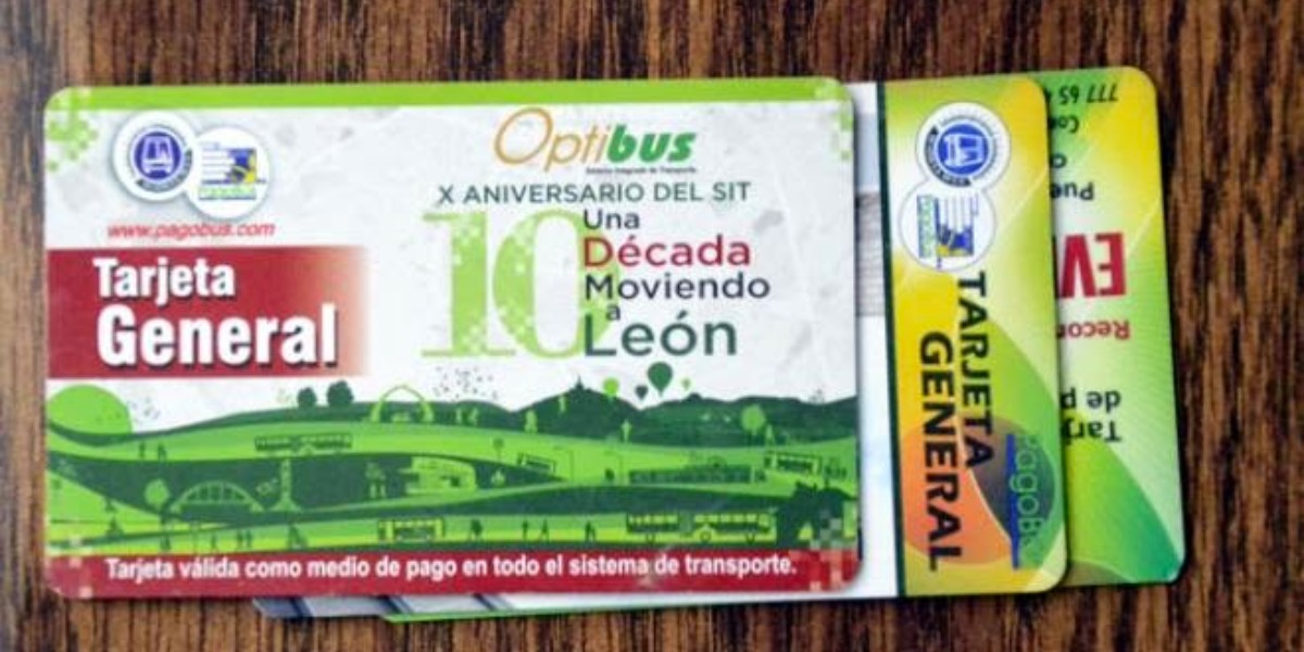 Escasez de tarjetas Pagobús General continuará, advierte Daniel Villaseñor