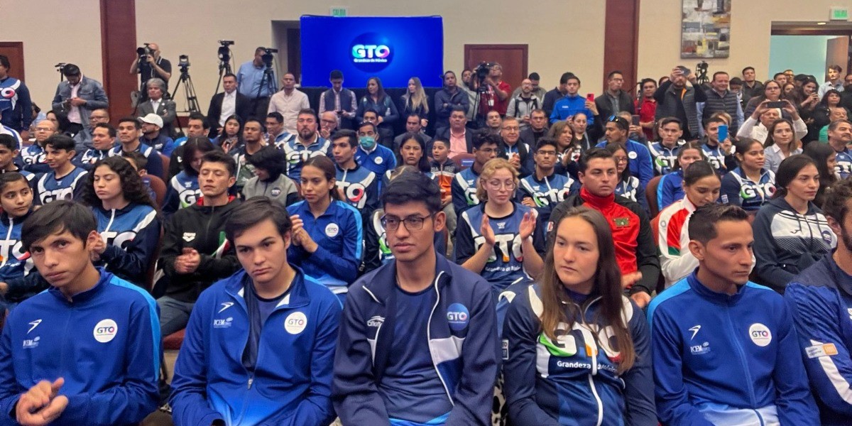 Reconocen a deportistas destacados rumbo a Juegos Olímpicos de París 2024