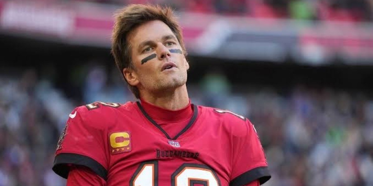 Tom Brady anunció su retiro de la NFL