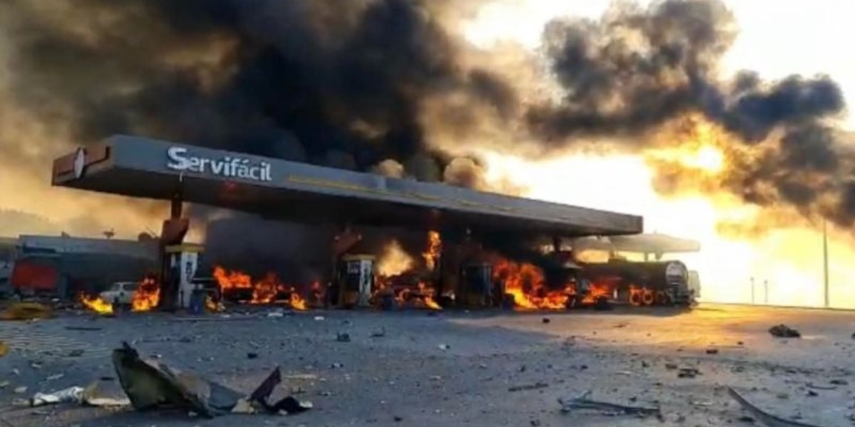 Explota pipa en gasolinera de Tula; reportan 2 muertos y 4 heridos