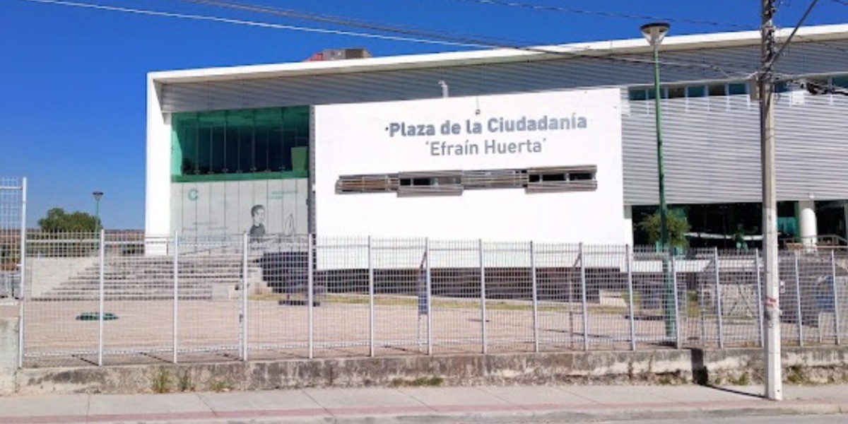 Ofrecen cursos accesibles en Plaza de la Ciudadanía “Efraín Huerta”