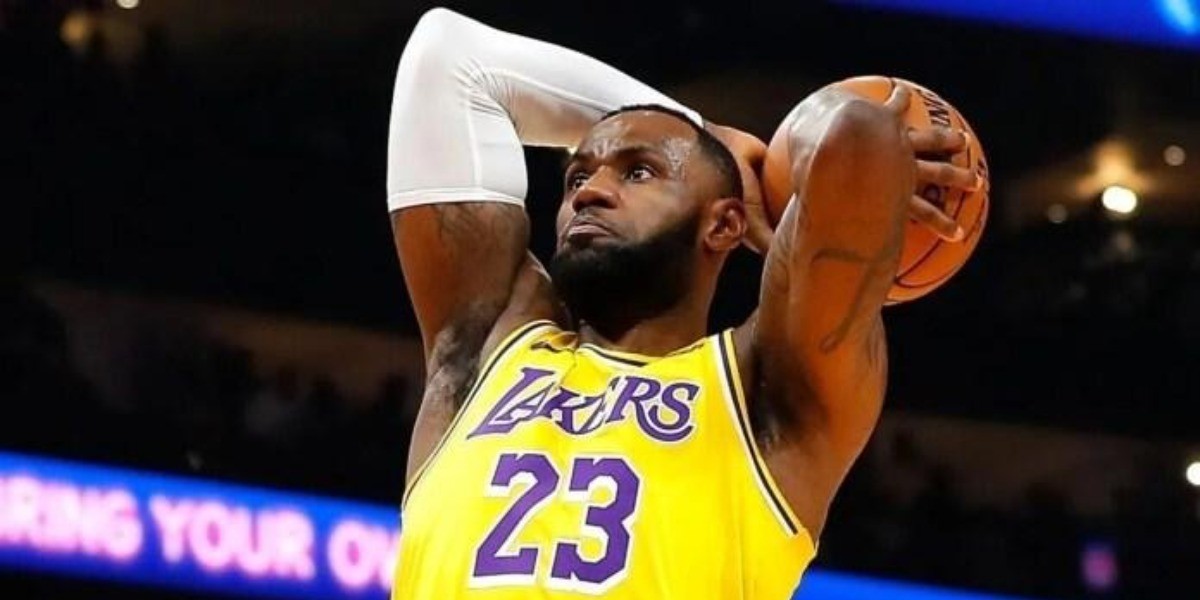 LeBron James es el máximo anotador de puntos en la NBA