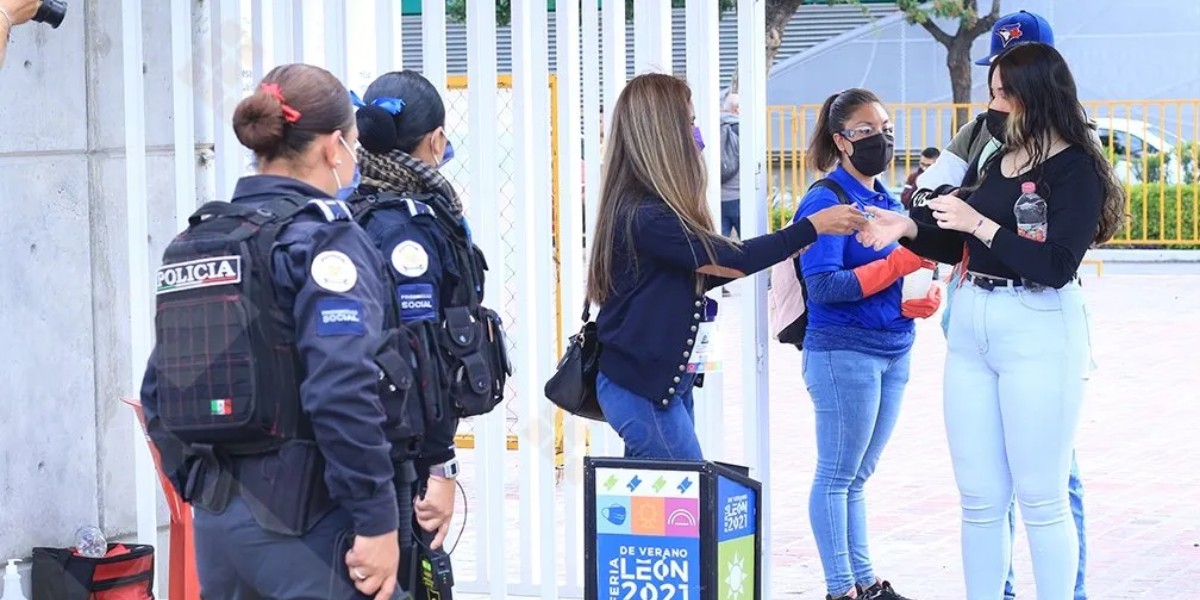 Finaliza la Feria y policías viales regresan a atender el reglamento de la ciudad
