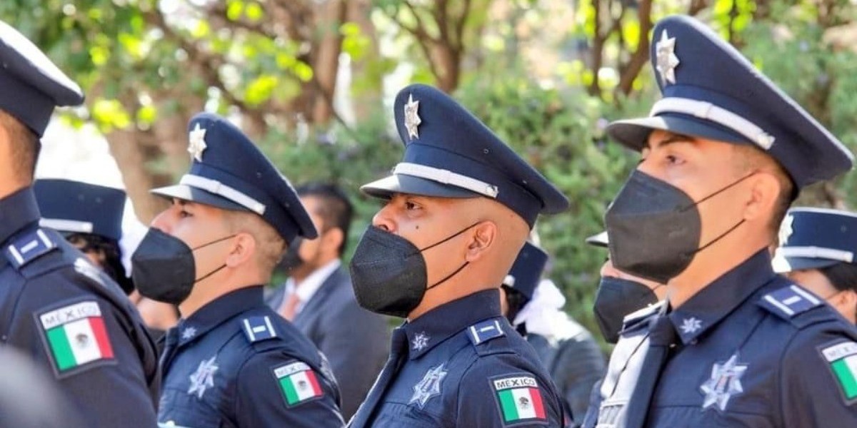 Alistan entrega de tarjetas de gratuidad para policías municipales y viales