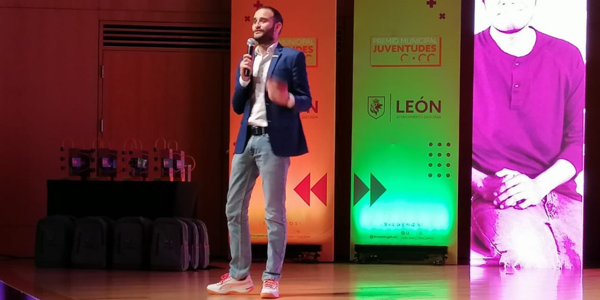 Misraim no salió de IMJU por polémica de jóvenes en la Comisión Mixta Tarifaria: Ale Gutiérrez