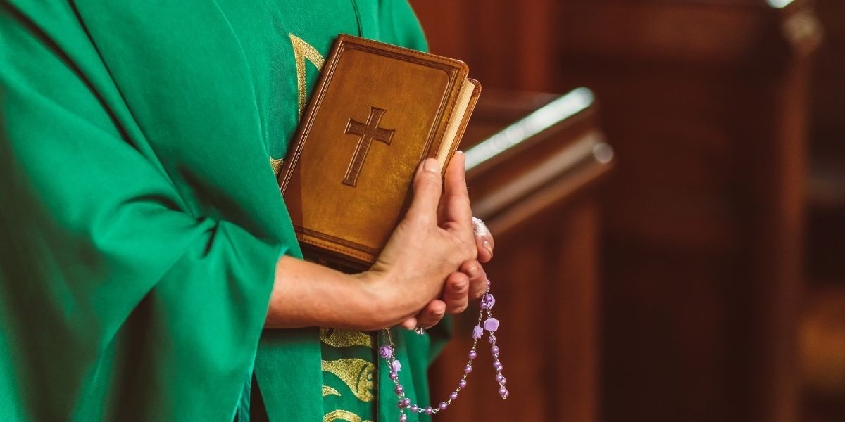 Vinculan a proceso a sacerdote detenido en Acámbaro por abuso sexual