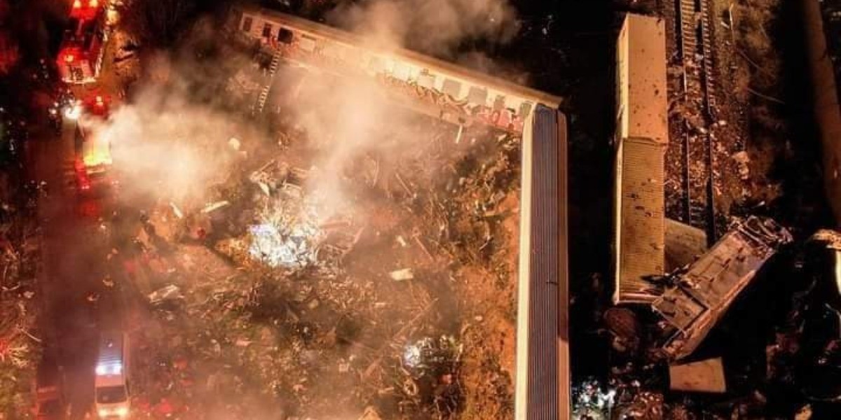 Choque de trenes en Grecia deja 36 muertos