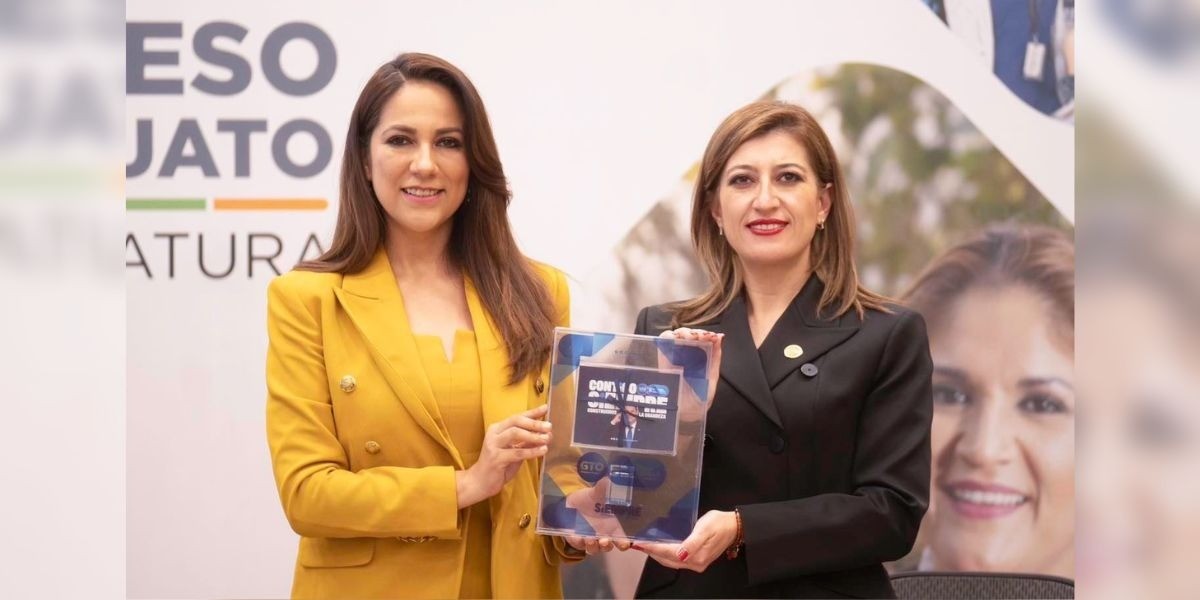 Entregan quinto informe de gobierno al Congreso Local