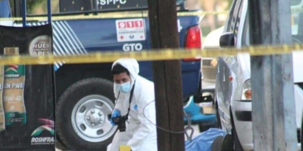 Asesinan a hombre y lesionan a otro en Hacienda Echeveste