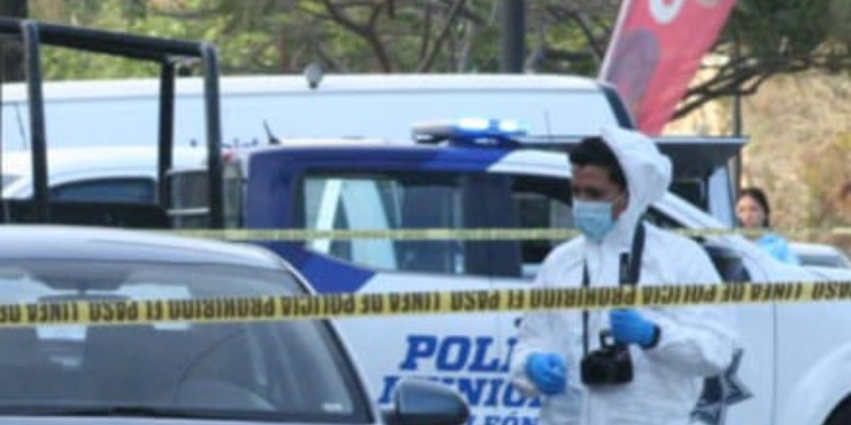 Asesinan a hombre en Lomas de los Olivos; vecinos lo identificaron como ‘El Botas’