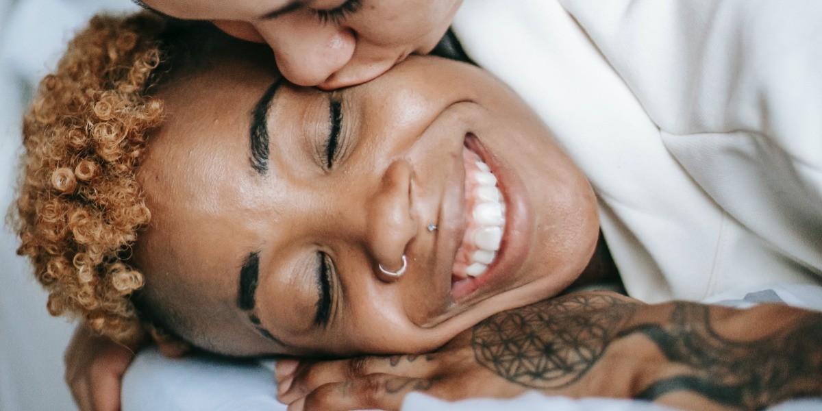 El dinero compra la felicidad, señalan expertos