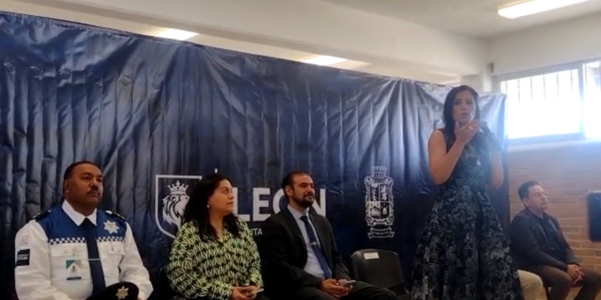 Anuncian reparación de drenaje sanitario en López Mateos