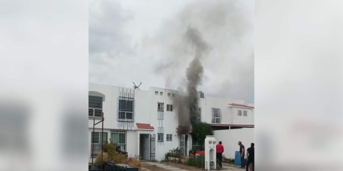VIDEO: Pierde familia todas sus pertenencias en incendio en Brisas del Lago