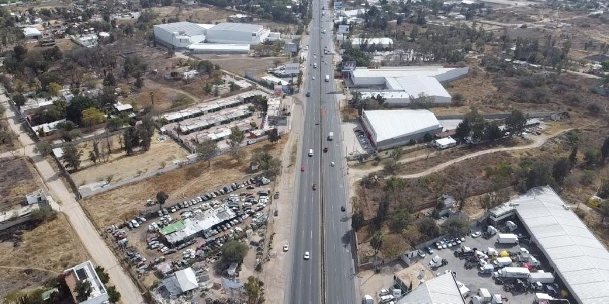 Advierten cierre total de carretera federal 45 por Comanjilla este miércoles