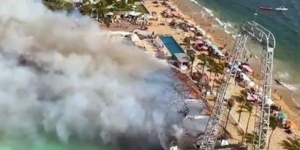 Se incendia parque acuático 'El Rollo' en Acapulco