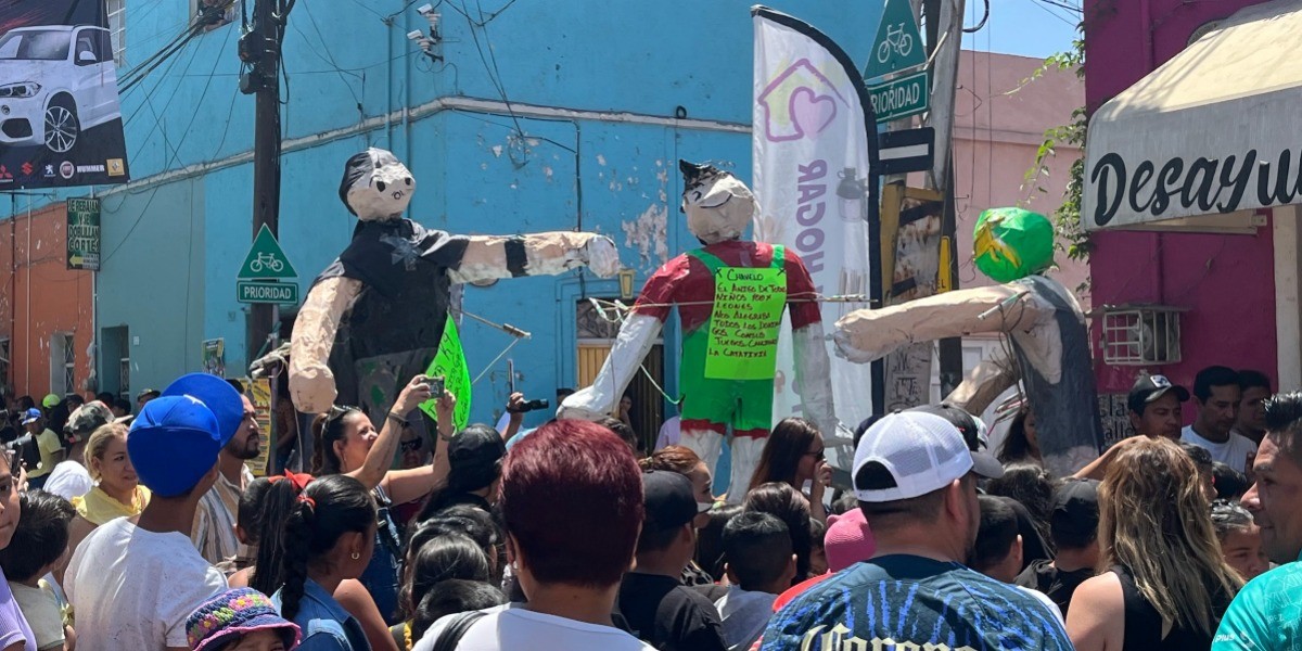 Viven la Quema de Judas en el Barrio de Santiago