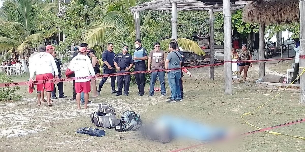 Muere leonés en playa de Cozumel
