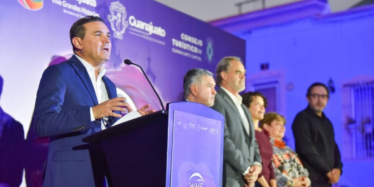 Da Navarro espaldarazo a Libia y levanta la mano por el Senado