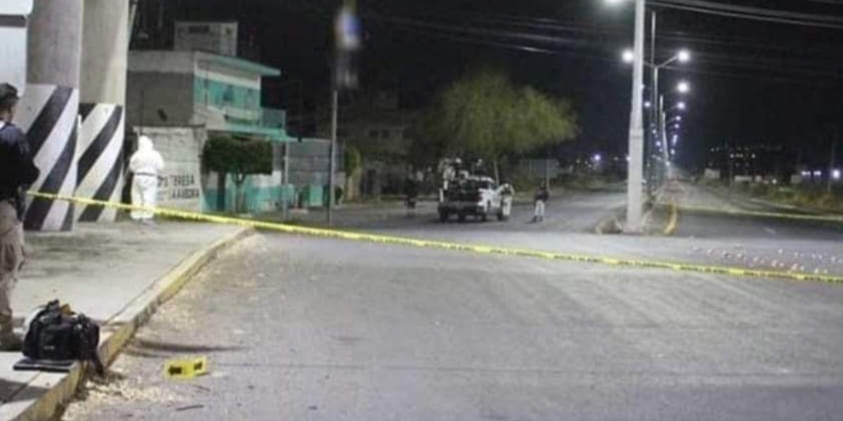 Cuelgan cuerpo de mujer en puente de Celaya