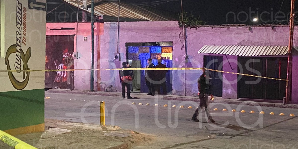 Adulto mayor es baleado al abrir la puerta de su casa en la colonia Peñitas