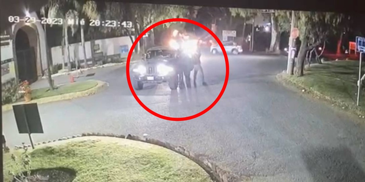 VIDEO: Captan robo de camioneta en Fraccionamiento El Álamo