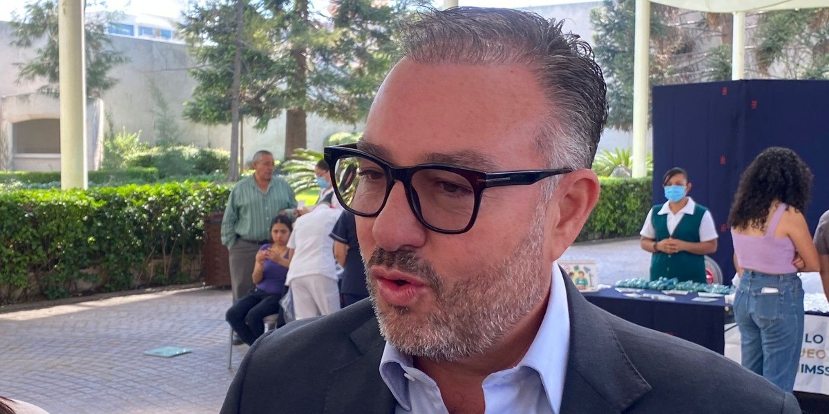 Reducción de jornada laboral derivaría en aumento al costo de productos y servicios: Canirac