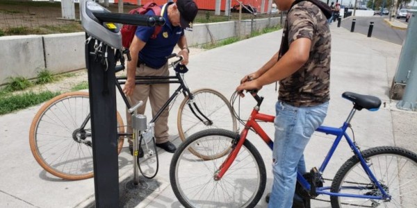 Colocan siete estaciones de servicio en ciclovías de León; dos ya fueron vandalizadas