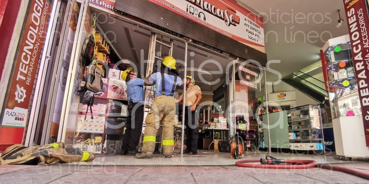 Desalojan Plaza de la Tecnología por cortocircuito
