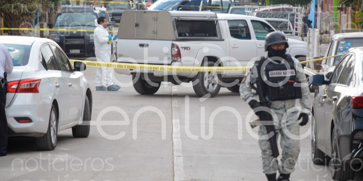 Asesinan a mujer en Lomas de Medina tras colgar una llamada con sus familiares
