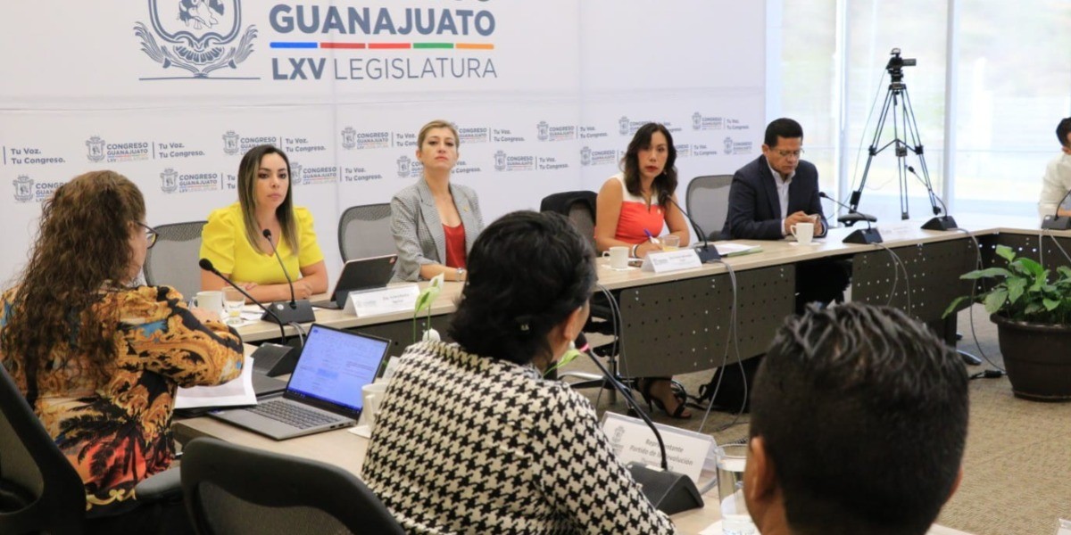 Avalan iniciativa de reforma constitucional 3 de 3